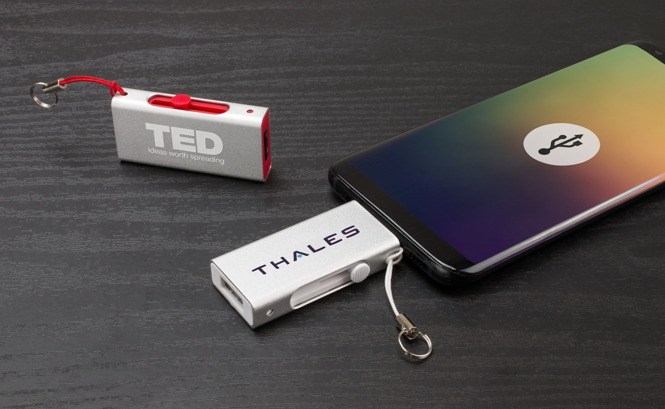 Slide - Clé USB-C Personnalisable gallery thumbnail